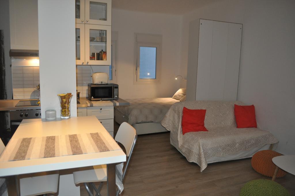 Apartamento Ronda de Segovia Madrid Exterior foto